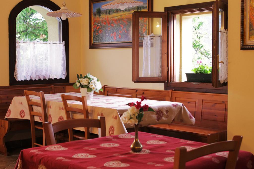 Bed And Breakfast Montino Cene Buitenkant foto
