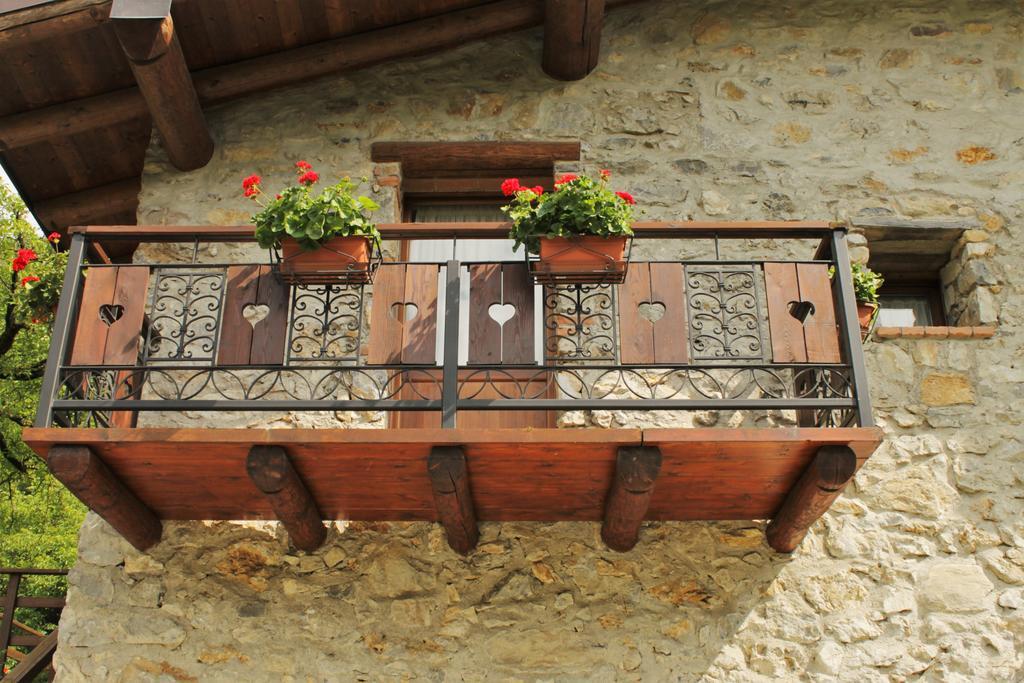 Bed And Breakfast Montino Cene Buitenkant foto
